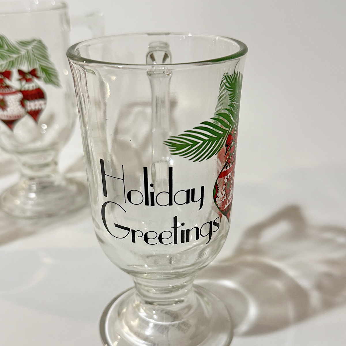 Vintage Christmas Glassware. Set of 4.