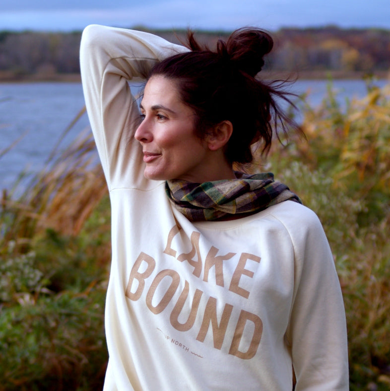 Lake Bound Sweatshirt. Cream.